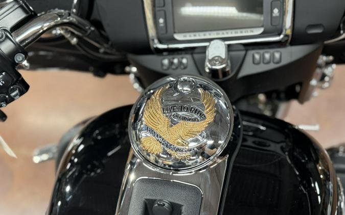 FLHTCUTG 2014 Tri Glide Ultra