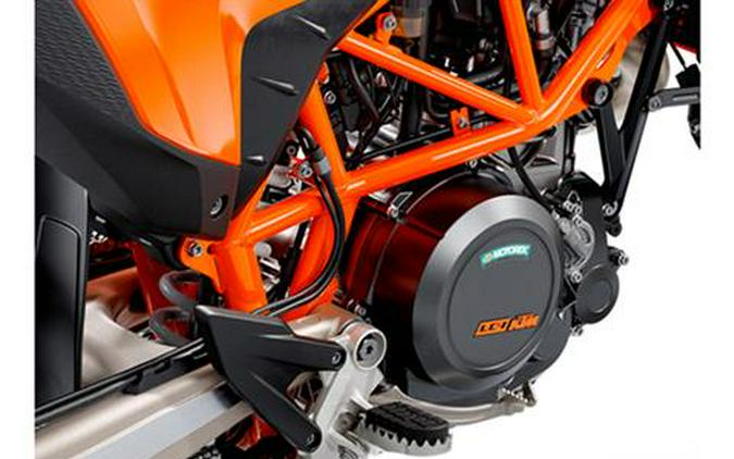 2024 KTM 690 SMC R