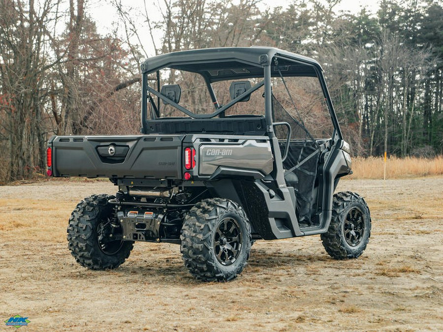 2024 Can-Am® Defender XT HD7