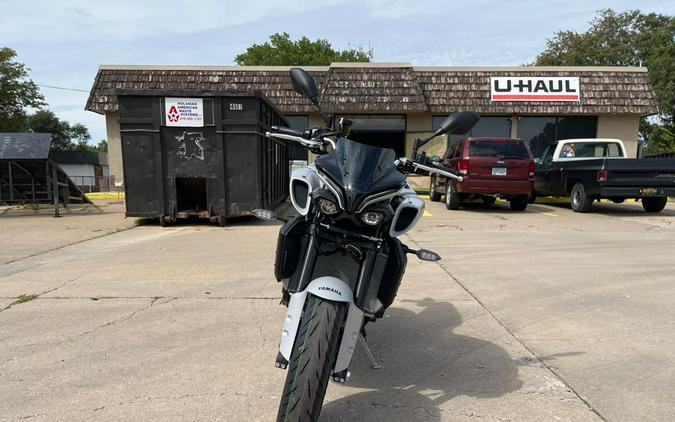 2025 Yamaha MT 10