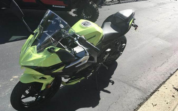 2026 Kawasaki Ninja® 500 SE ABS