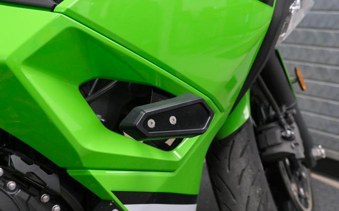 2025 KAWASAKI NINJA 500