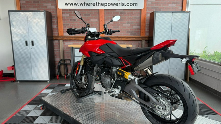 2026 Ducati Hypermotard V2