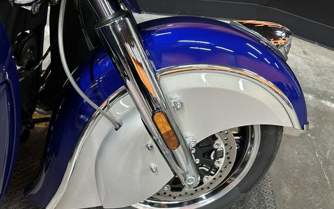 2024 Indian Roadmaster Spirit Blue Metallic/Silver Quartz Met