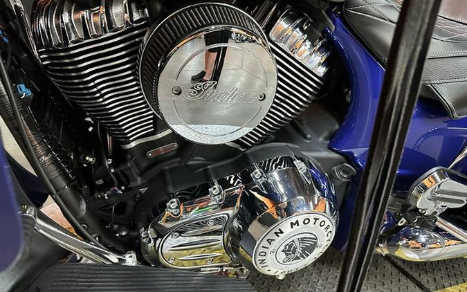 2024 Indian Roadmaster Spirit Blue Metallic/Silver Quartz Met