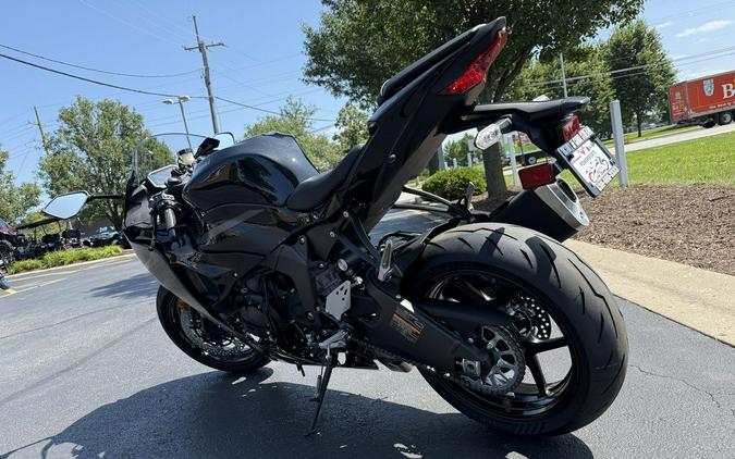 2027 Kawasaki Ninja® ZX™-6R ABS