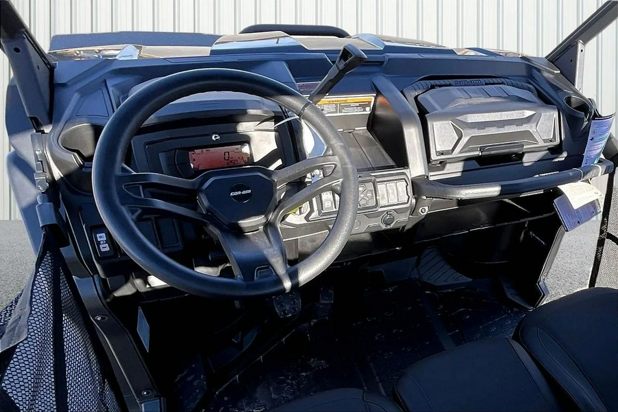 2025 Can-Am Defender XT HD9