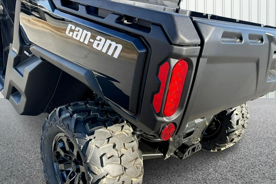 2025 Can-Am Defender XT HD9