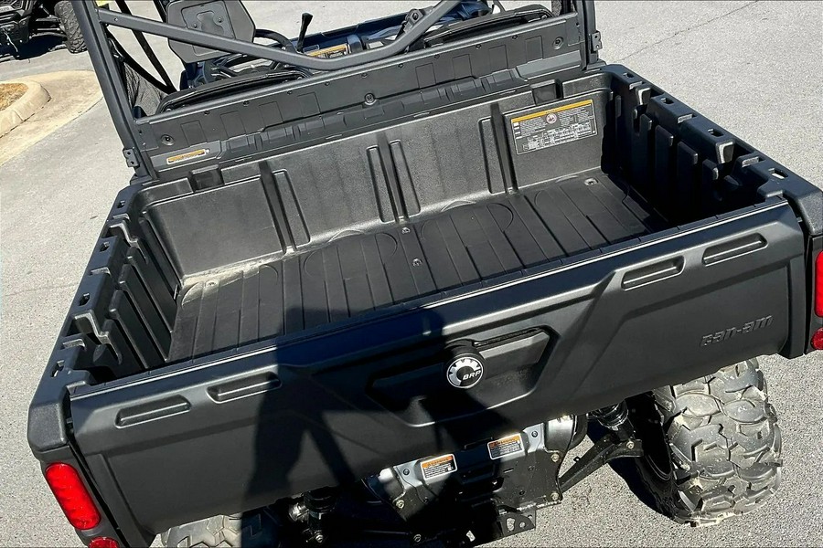 2025 Can-Am Defender XT HD9