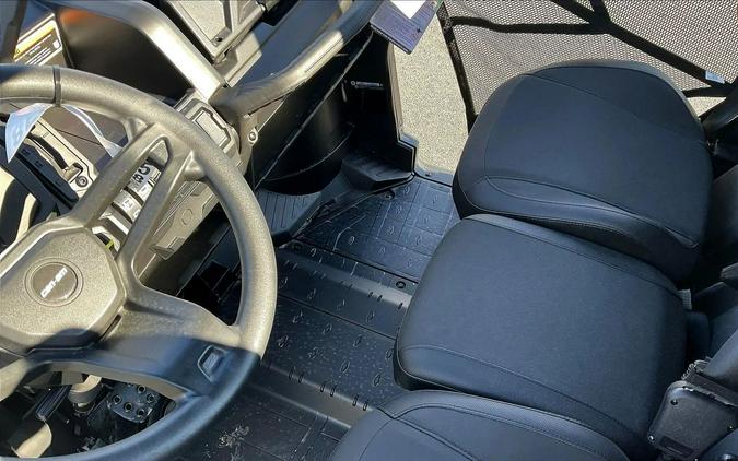 2025 Can-Am SSV DEF XT 62 HD9 BK 25 XT HD9