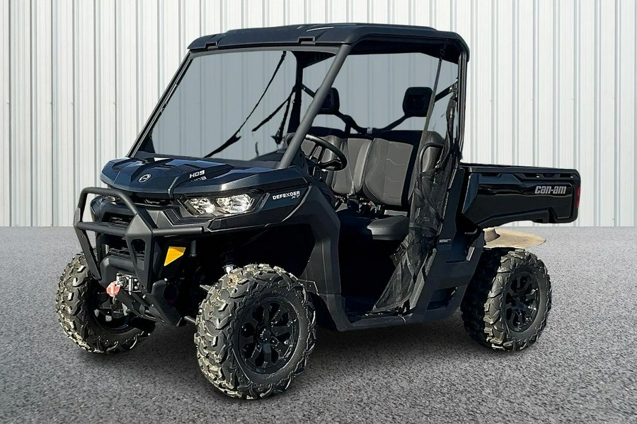 2025 Can-Am Defender XT HD9