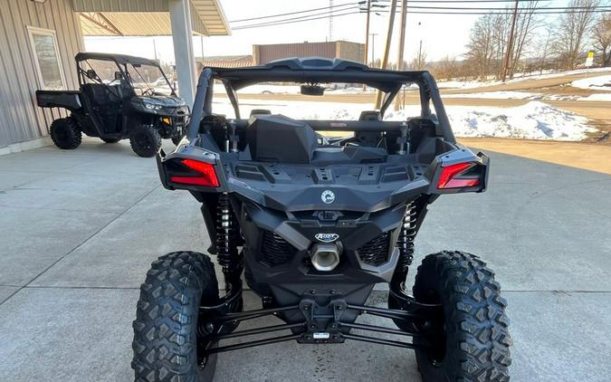 2026 Can-Am Maverick™ X3 X TURBO Granite Gray