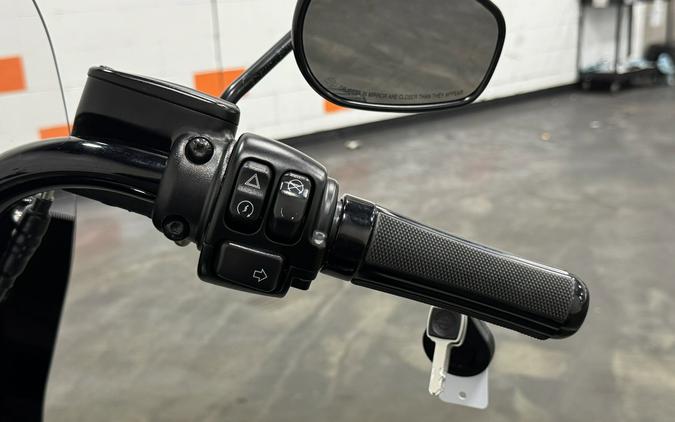 2023 HARLEY DAVIDSON HERITAGE CLASSIC