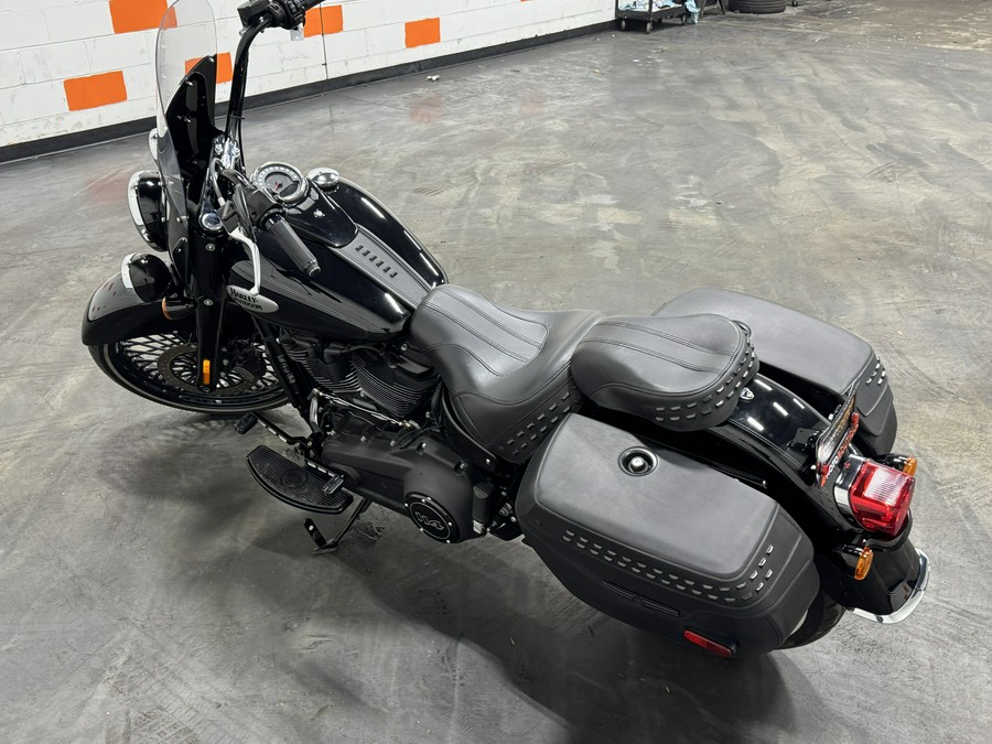 2023 HARLEY DAVIDSON HERITAGE CLASSIC