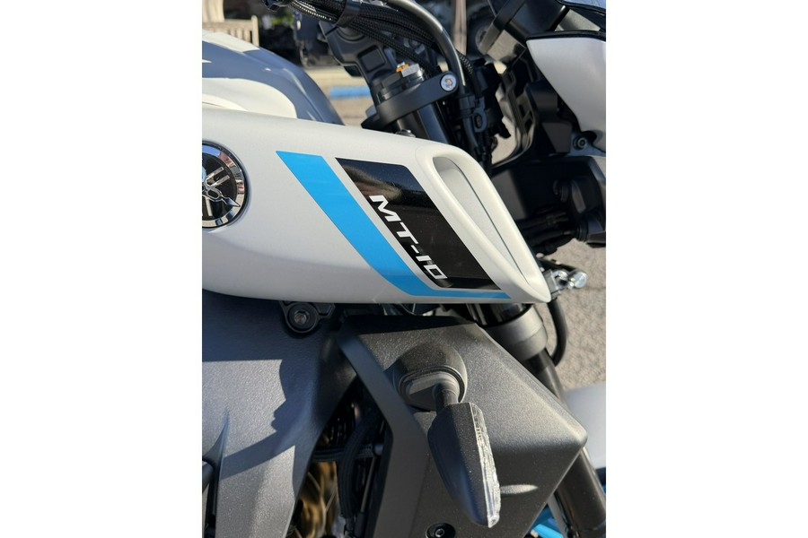 2026 Yamaha MT-10