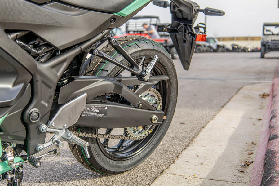 2026 YAMAHA YZF-R3 ABS