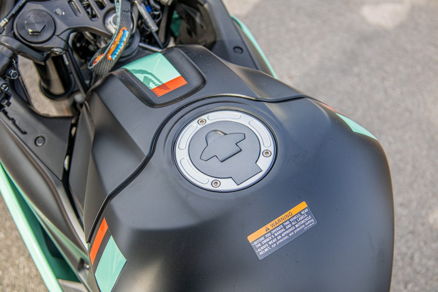 2026 YAMAHA YZF-R3 ABS