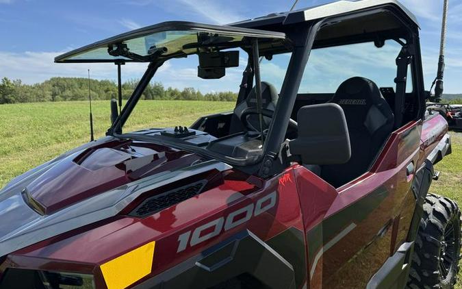 2021 Polaris® General 1000 Deluxe