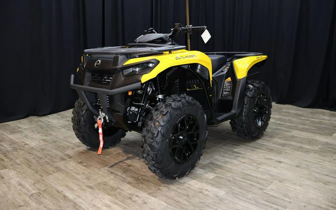 2024 Can-Am Outlander MAX XT 700