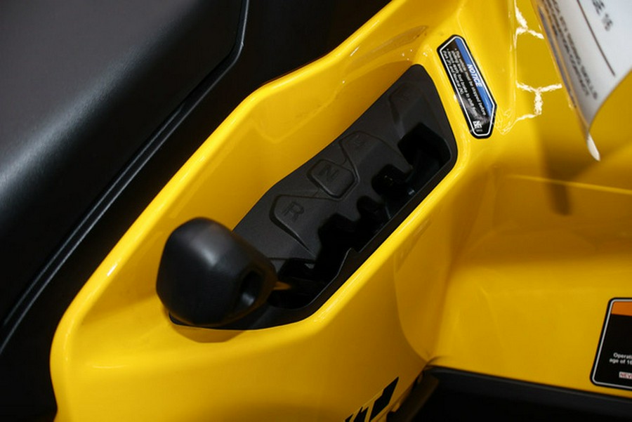 2024 Can-Am Outlander MAX XT 700