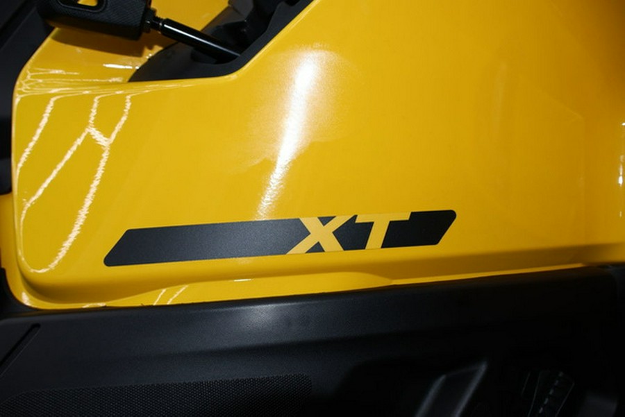 2024 Can-Am Outlander MAX XT 700