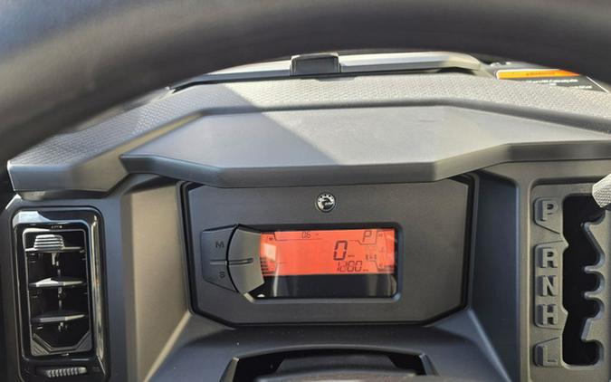 2026 Can-Am Defender MAX XT CAB HD11