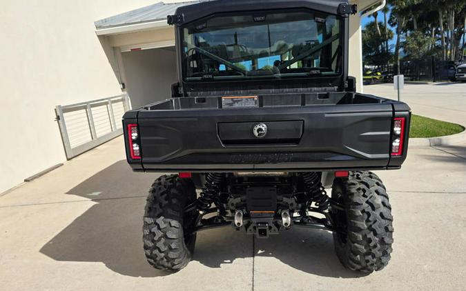 2026 Can-Am® Defender MAX XT CAB HD11