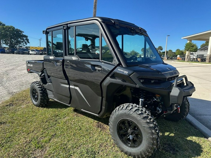 2026 Can-Am Defender MAX XT CAB HD11