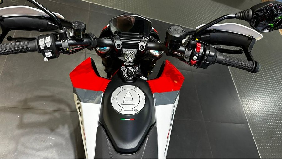 2025 Ducati Hypermotard 950 SP