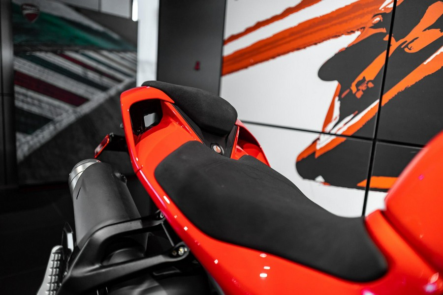 2026 Ducati Panigale V2