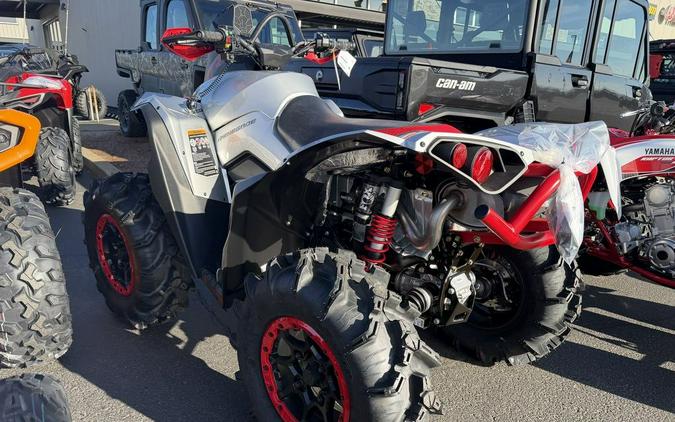 2026 Can-Am® Renegade X mr 1000 R Hyper Silver & Legion Red
