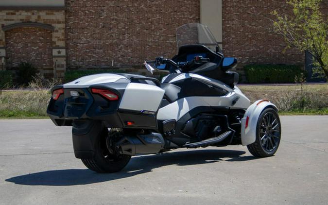 2026 Can-Am Spyder RT
