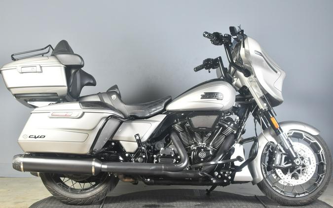 2023 Harley-Davidson CVO Street Glide FLHXSE