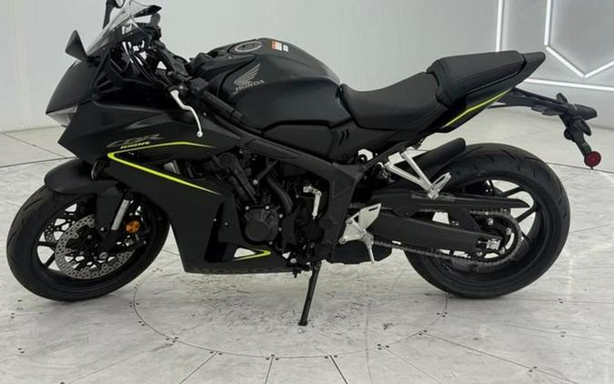 2026 Honda CBR650R E-Clutch