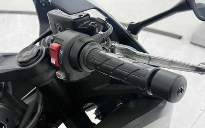 2026 Honda CBR650R E-Clutch
