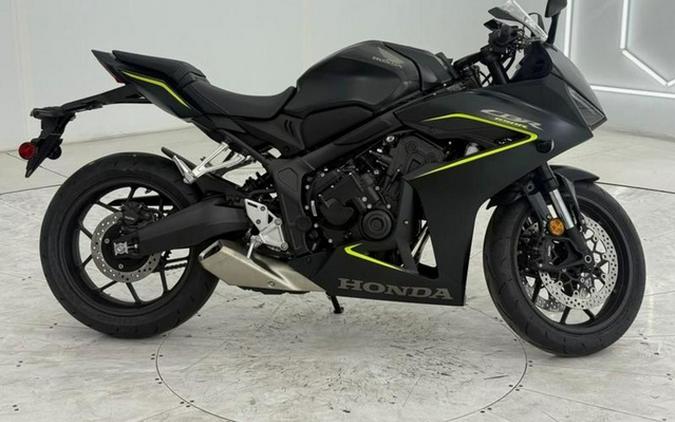 2026 Honda CBR650R E-Clutch