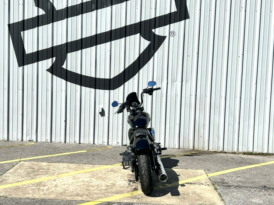 2025 Harley-Davidson® Street Bob® Vivid Black w/Cast Wheels