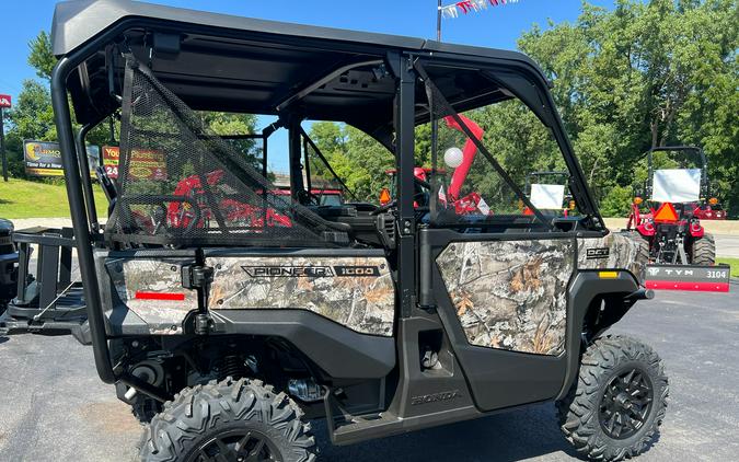 2026 Honda Pioneer 1000-5 Deluxe
