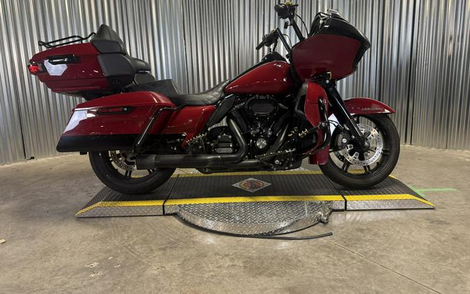 2020 Harley-Davidson Road Glide Limited Stiletto Red