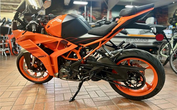 2024 KTM RC 390