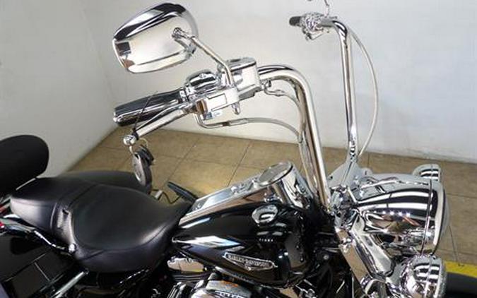 2007 Harley-Davidson FLHRC Road King® Classic