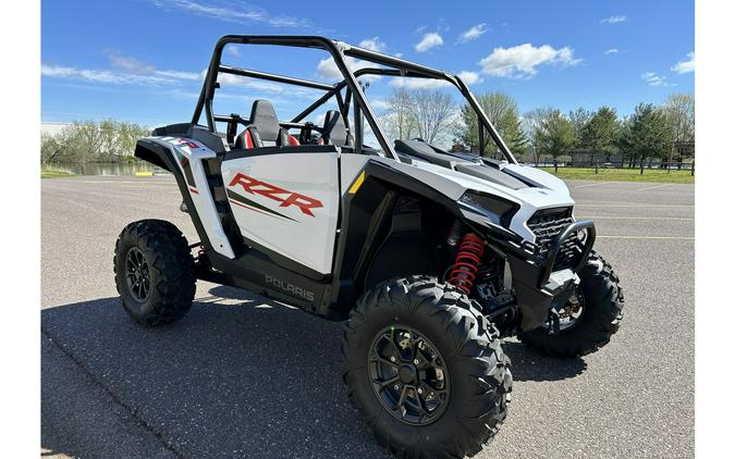 2024 Polaris Industries RZR XP 1000 SPORT - WHITE LIGHTNING Sport