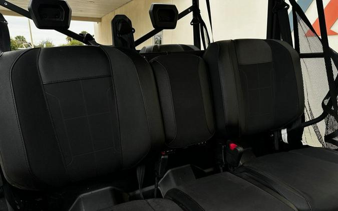 2026 Can-Am Defender MAX XT HD11 With 10.25 In.Display Dark Wi