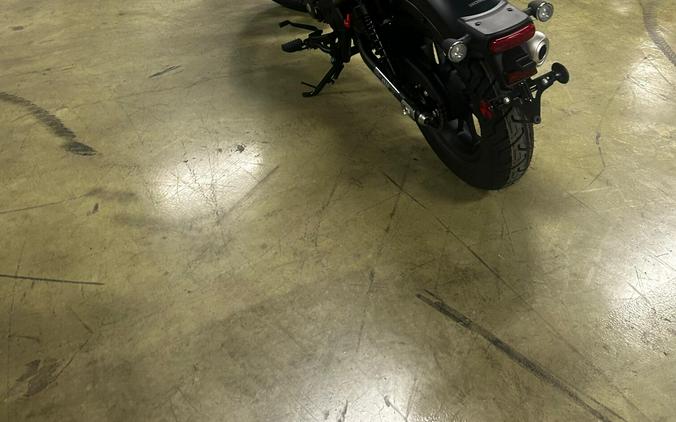 2025 Honda Rebel® 300 Base