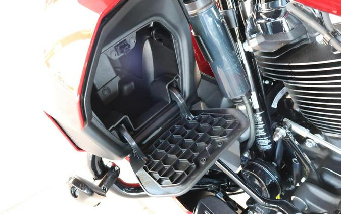 2026 Harley-Davidson® FLHXL - Street Glide® Limited