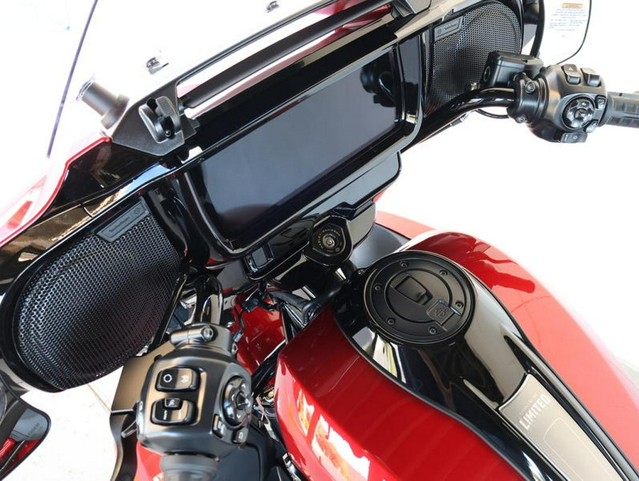 2026 Harley-Davidson® FLHXL - Street Glide® Limited