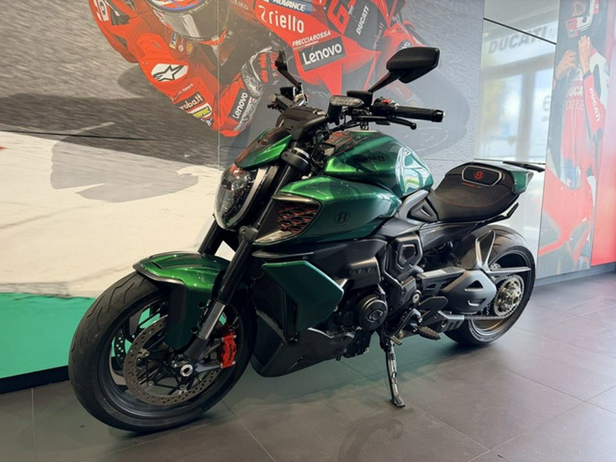 2024 Ducati Diavel For Bentley