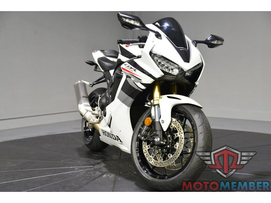 2025 Honda CBR1000RR