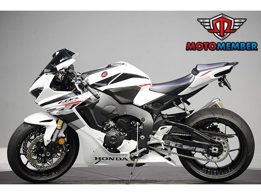 2025 Honda CBR1000RR