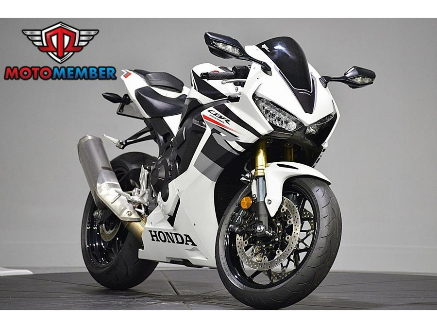 2025 Honda CBR1000RR